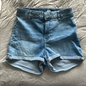 High waisted jean shorts from H&M
